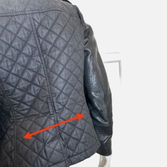 Authentic BURBERRY BRIT Quilted Lamb Leather Sleeve Jacket Quilted Fits a Large - Picture 16 of 16